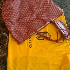 SOLD--Goyardine Saint Louis GM - Red / 🚫No Trades